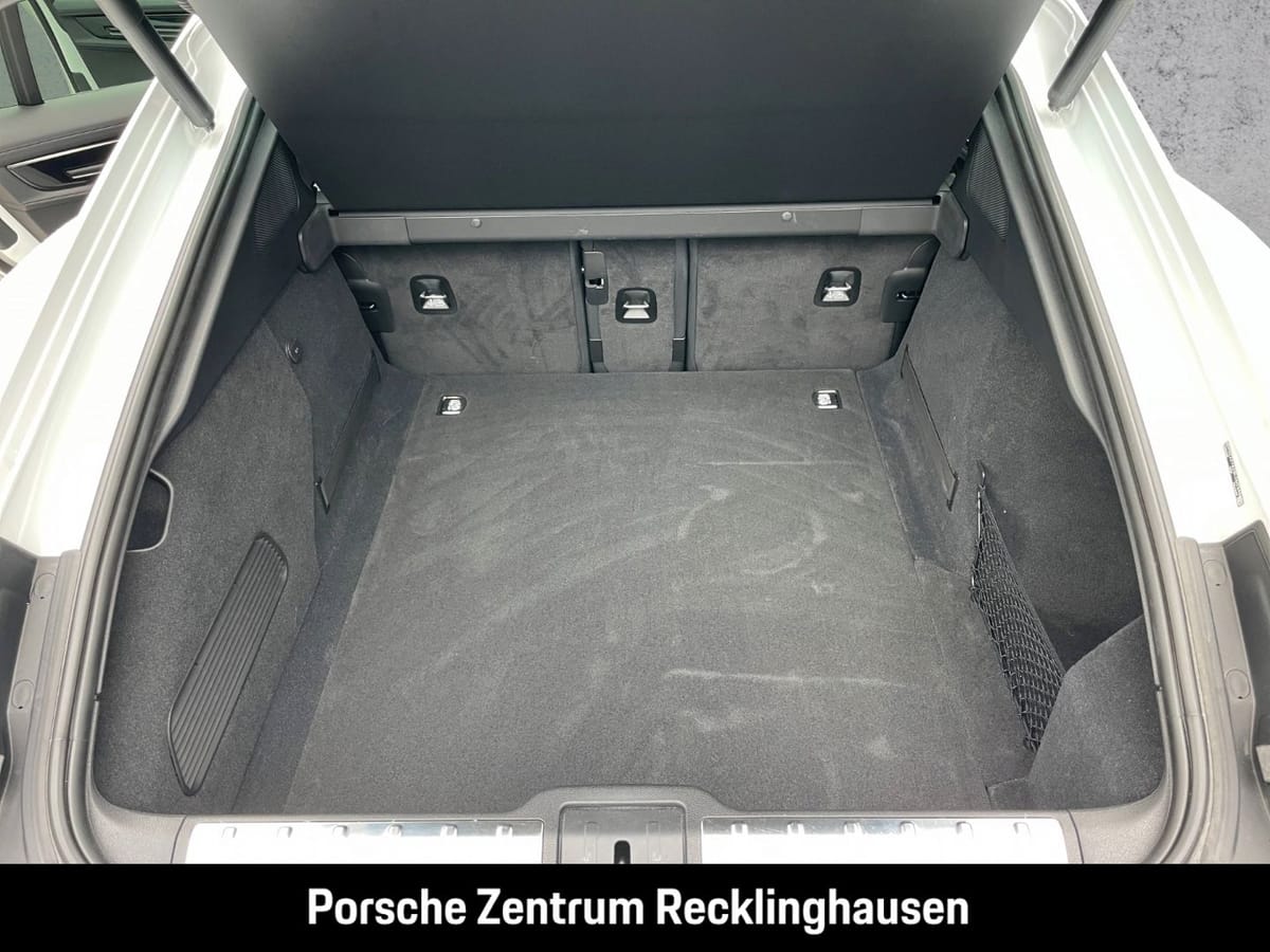 Porsche Panamera 4S E-Hybrid InnoDrive HA-Lenkung Head-U foto 21