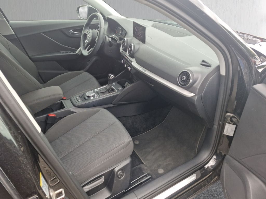 Audi Q2 35TFSI S-Tronic Advanced MatrixLED ACC RKam S foto 18