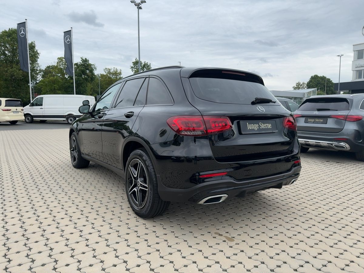 Mercedes-Benz GLC 300 d 4M FAHRSCHULE AMG NIGHT AHK PANO AMBI foto 3