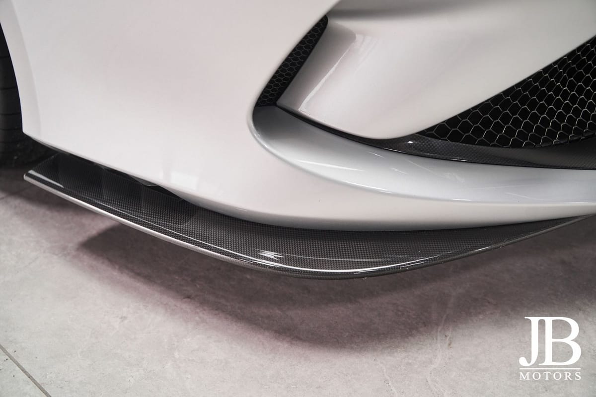 Ferrari F8 Tributo Carbon Lift Racing Seat CarPlay foto 8