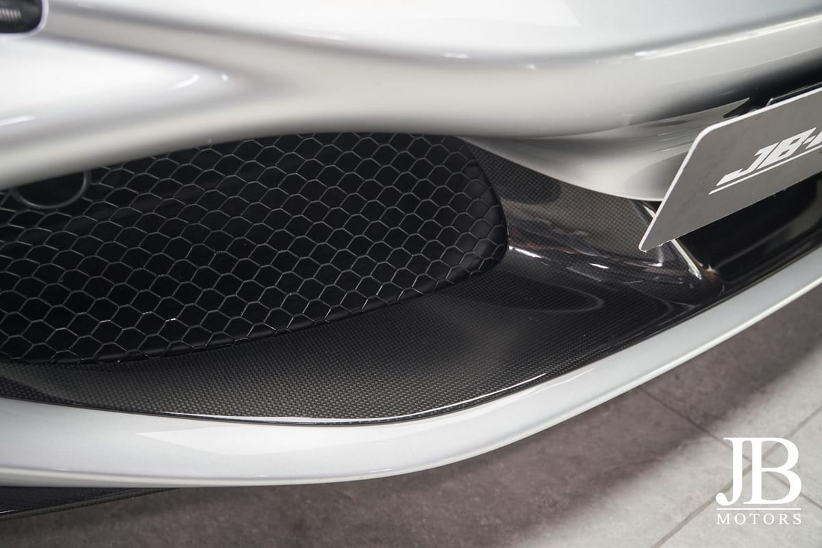 Ferrari F8 Tributo Carbon Lift Racing Seat CarPlay foto 9
