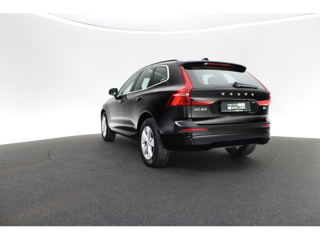 Volvo XC60 B4 Core foto 3