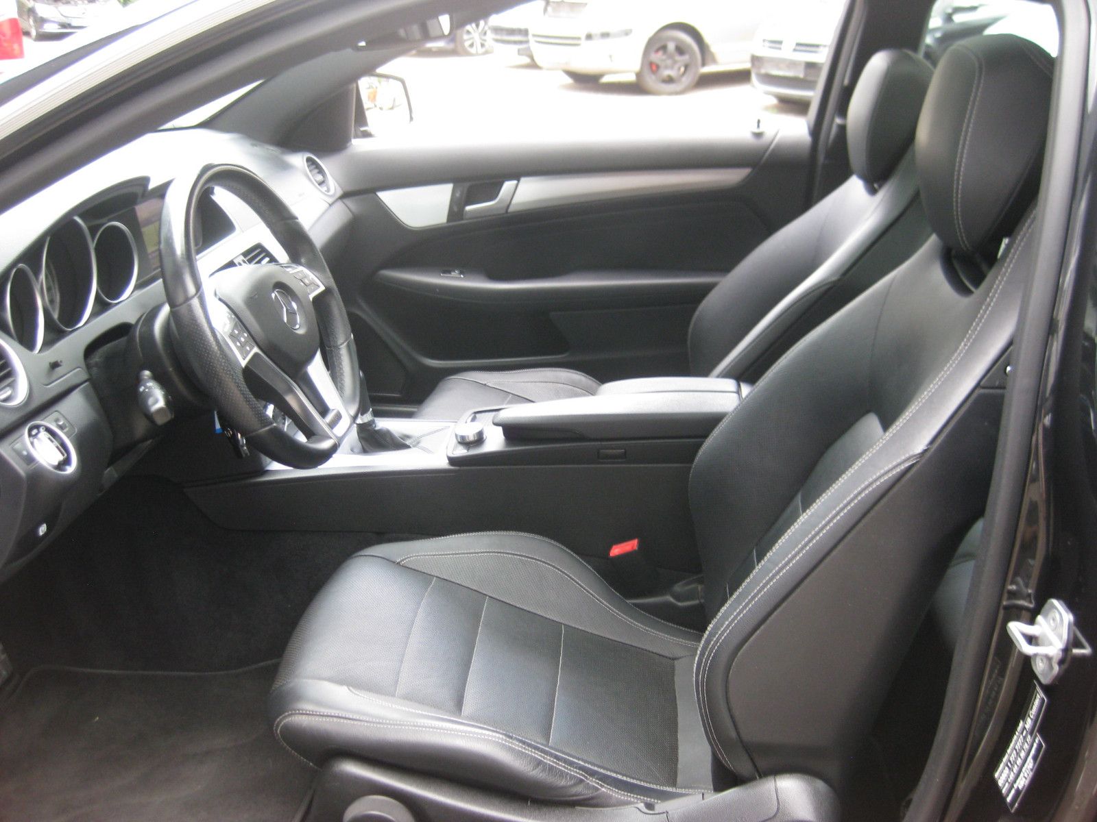 Mercedes-Benz C 220 CDI Coupe "AMG-LINE- PANO - LEDER" foto 8