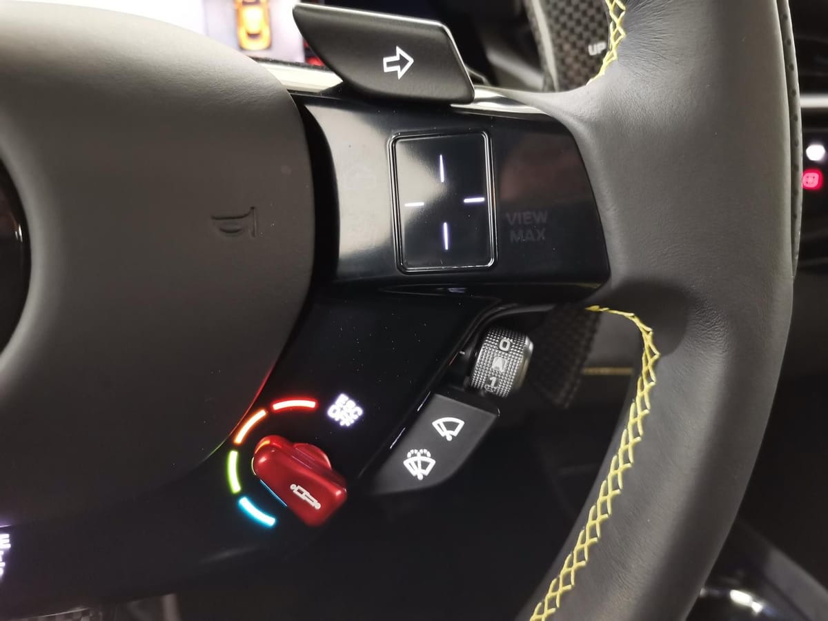 Ferrari 296 GTS Lift|SURROUND VIEW|RACING-SPORTSITZE foto 9
