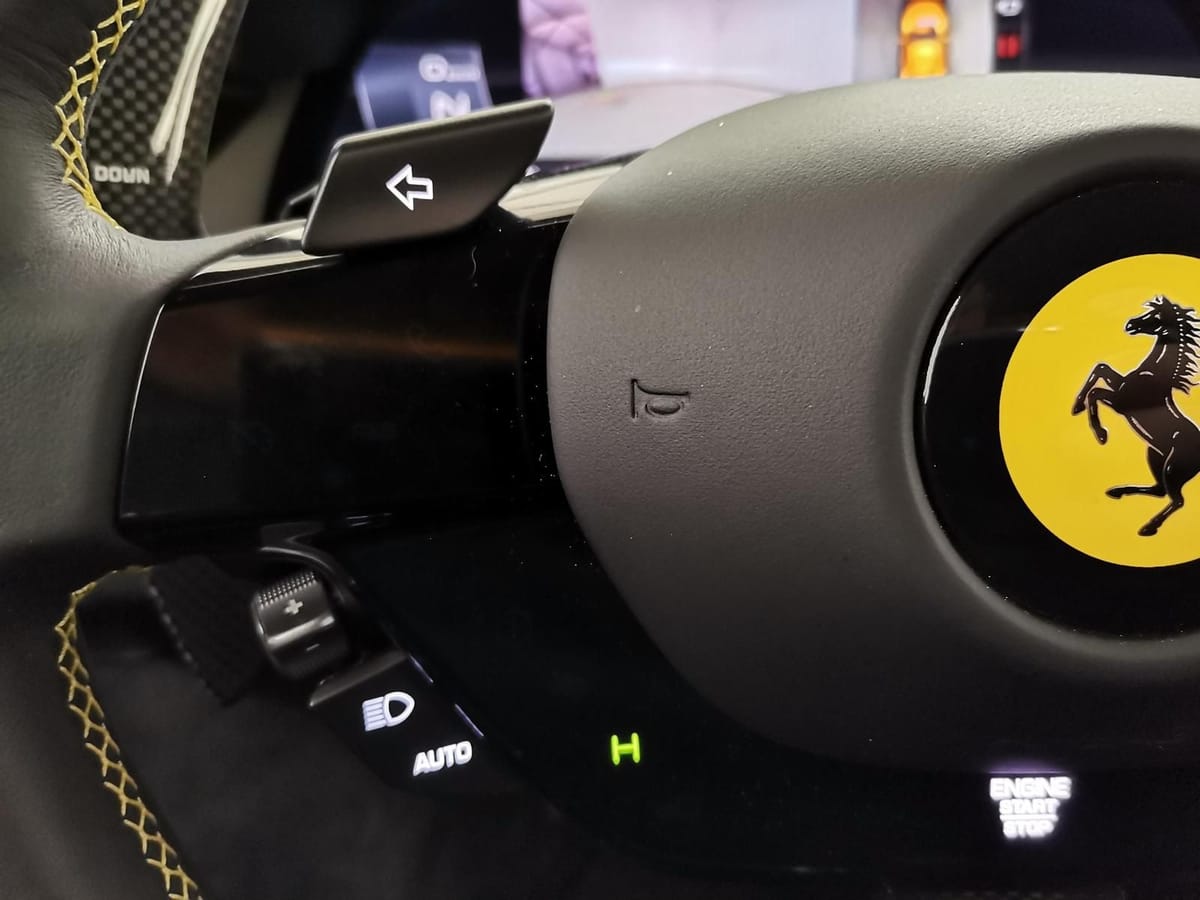 Ferrari 296 GTS Lift|SURROUND VIEW|RACING-SPORTSITZE foto 10