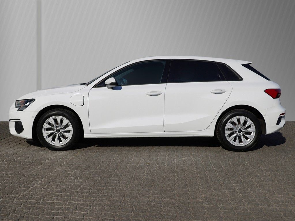 Audi A3 Sportback 40 TFSIe S tronic foto 3