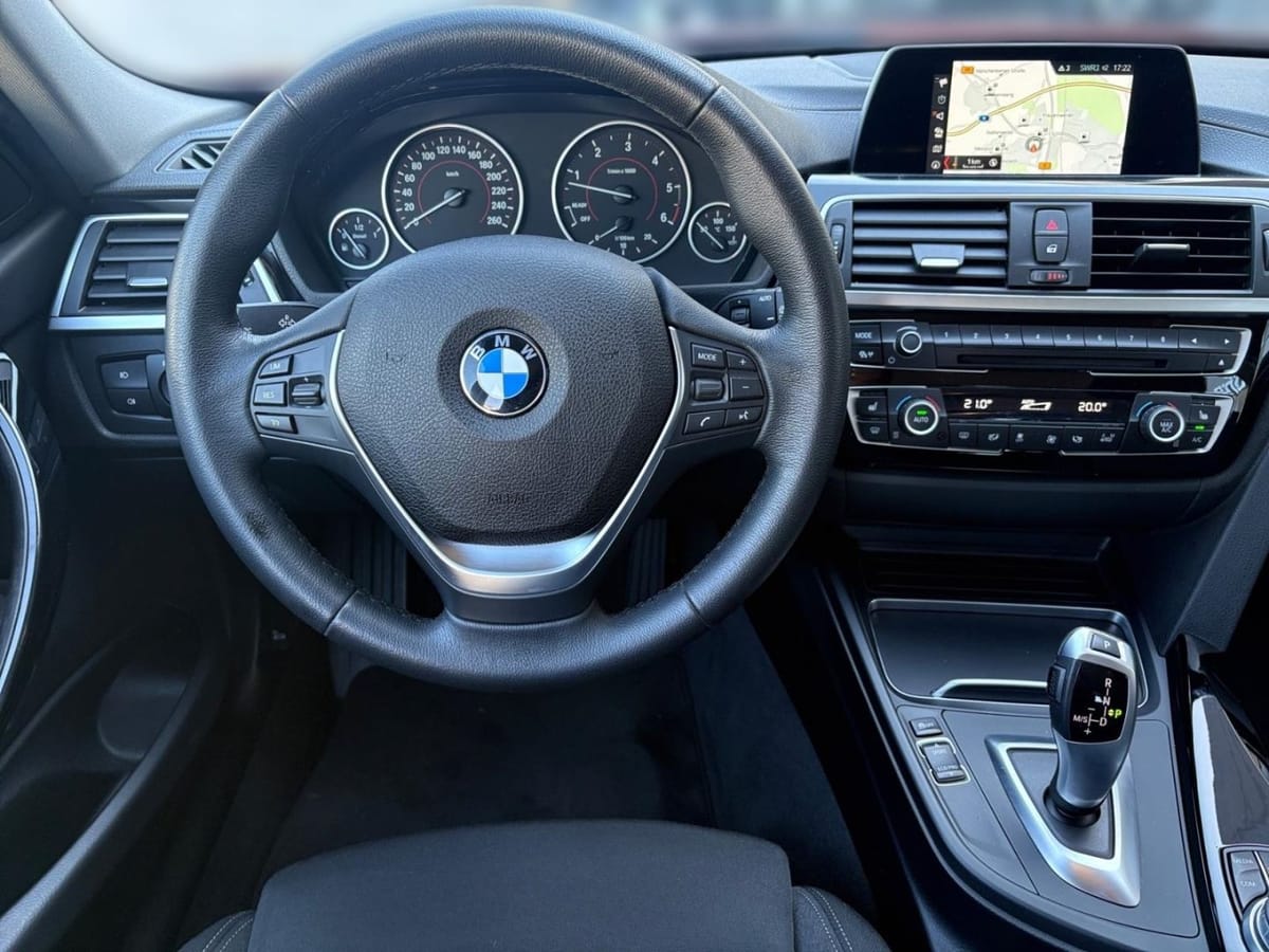 BMW 330 d Sport Line Touring AHK! SUNSET ORANGE! foto 10