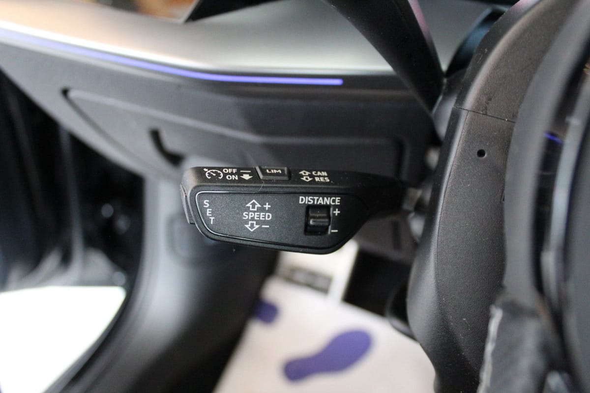 Audi S3 Lim. 2.0 TFSI quattro NAVI MATRIX VIRT foto 21