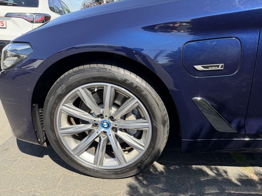 BMW 530e xDrive Touring Aut. Luxury Line foto 5