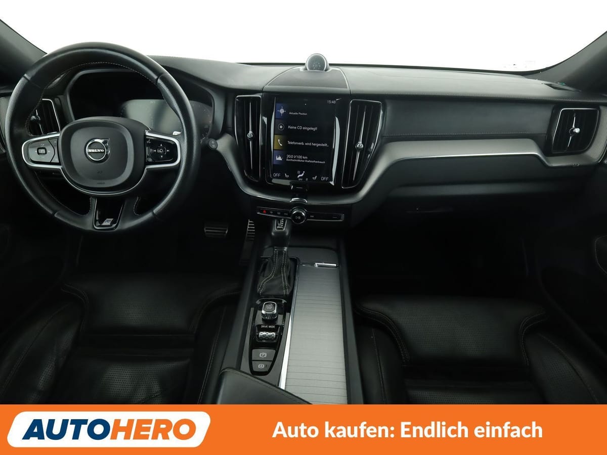 Volvo XC60 2.0 D5 R Design AWD Aut. NAVI HEAD-UP LED foto 12