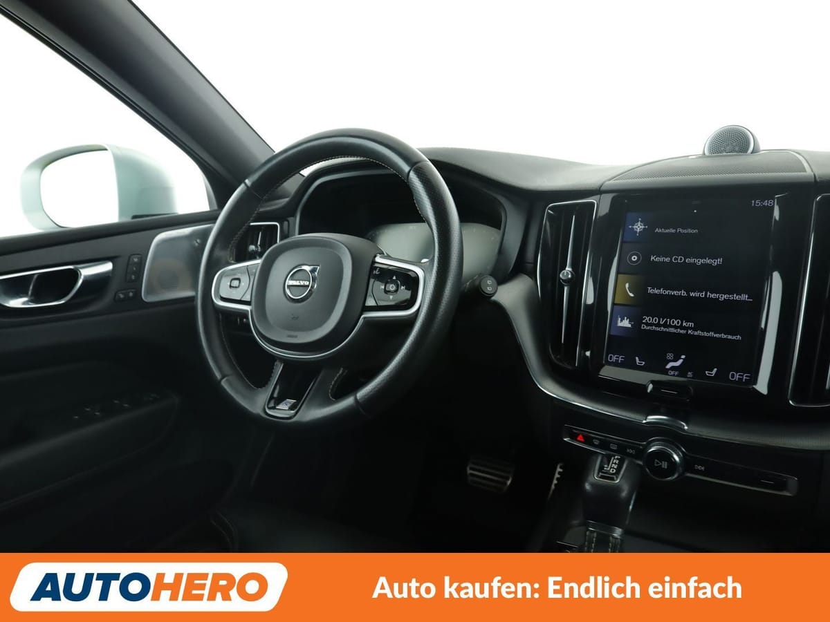 Volvo XC60 2.0 D5 R Design AWD Aut. NAVI HEAD-UP LED foto 13