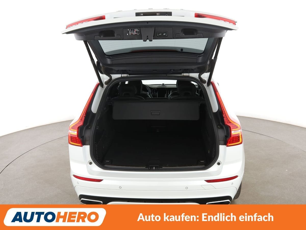 Volvo XC60 2.0 D5 R Design AWD Aut. NAVI HEAD-UP LED foto 17