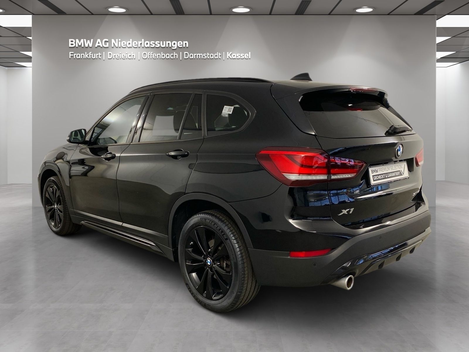 BMW X1 sDrive18i Sport Line Navi Kamera Pano.Dach foto 4