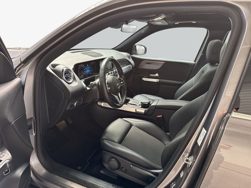 Mercedes-Benz EQB 300 4Matic Progressive Advanced Plus Panodac foto 9