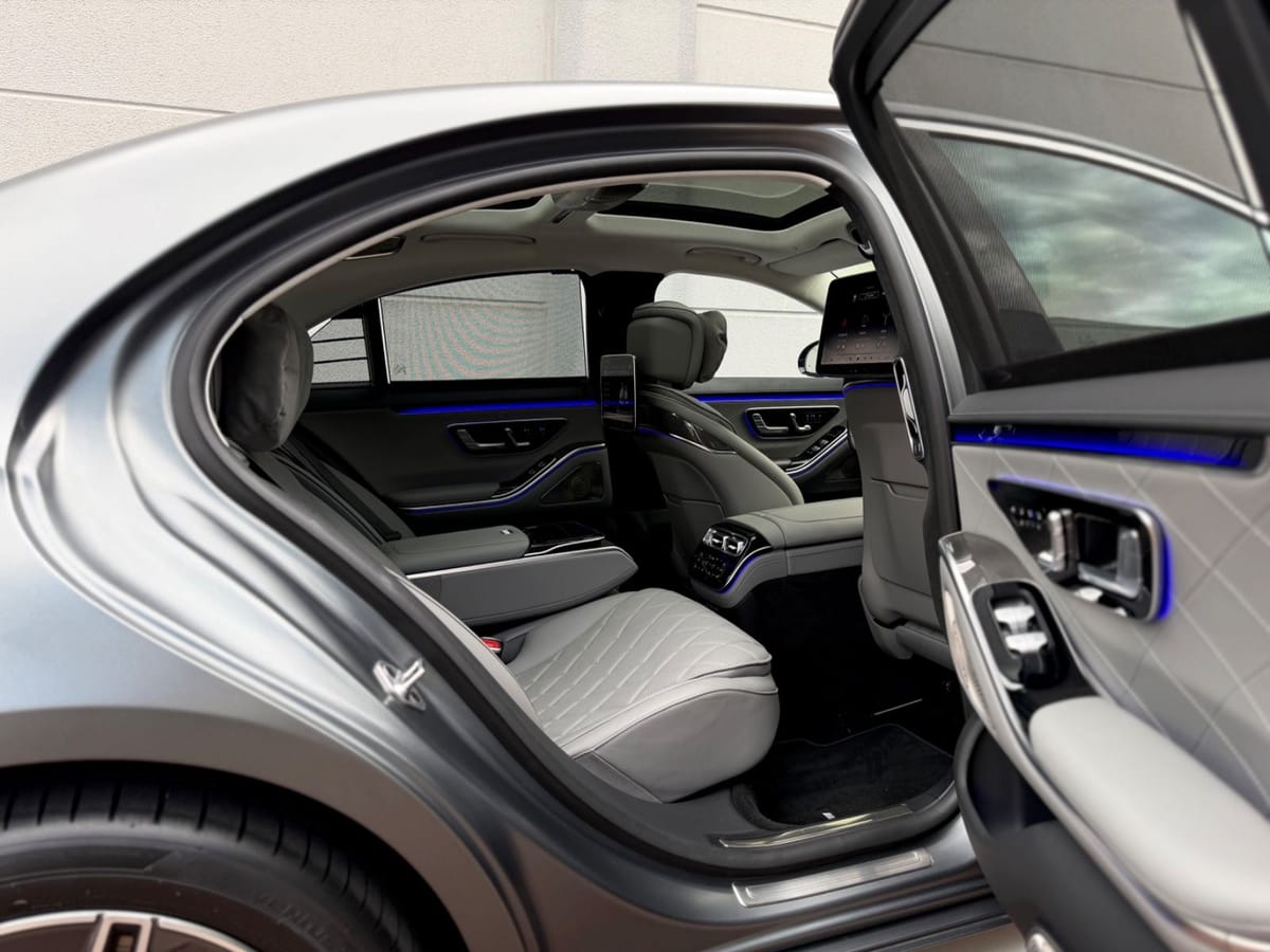 Mercedes-Benz S 580 e AMG °DESIGNO°MAGNO°BURM-4D°FOND-TV°EXKL° foto 21