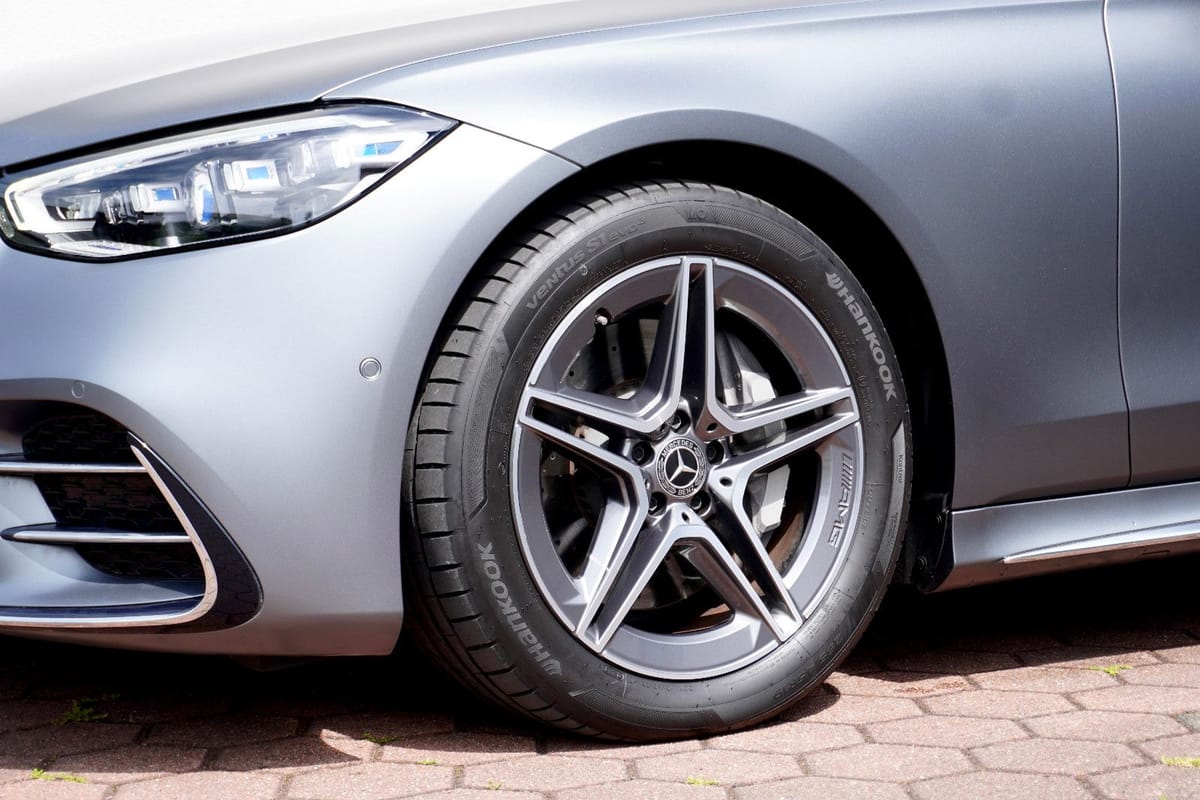 Mercedes-Benz S 580 e AMG °DESIGNO°MAGNO°BURM-4D°FOND-TV°EXKL° foto 5