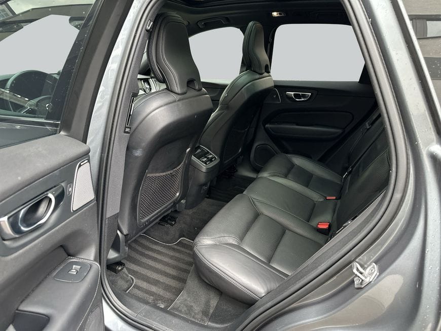 Volvo XC60 B5 D AWD Geartronic RDesign foto 11