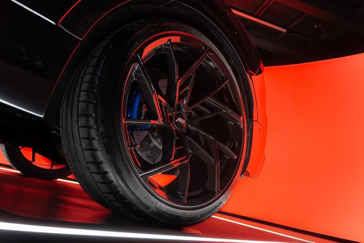 Audi ABT RSQ8 S - Mythosschwarz Metallic - 760 PS foto 4