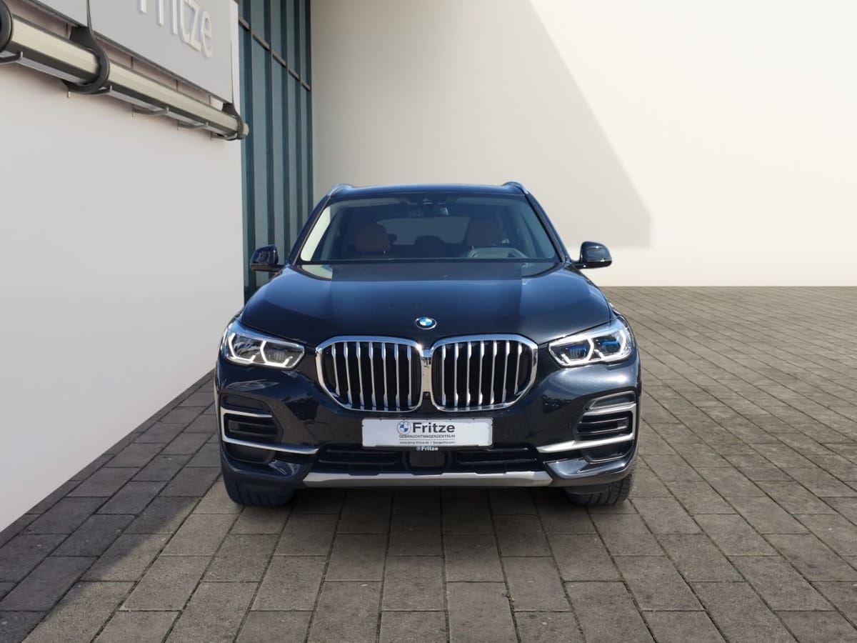 BMW X5 x Drive 30d xLine LASER LEDER NAVI SHZ PDC foto 2