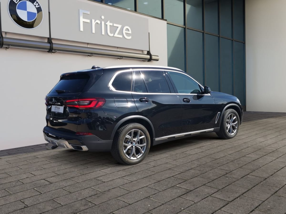 BMW X5 x Drive 30d xLine LASER LEDER NAVI SHZ PDC foto 6