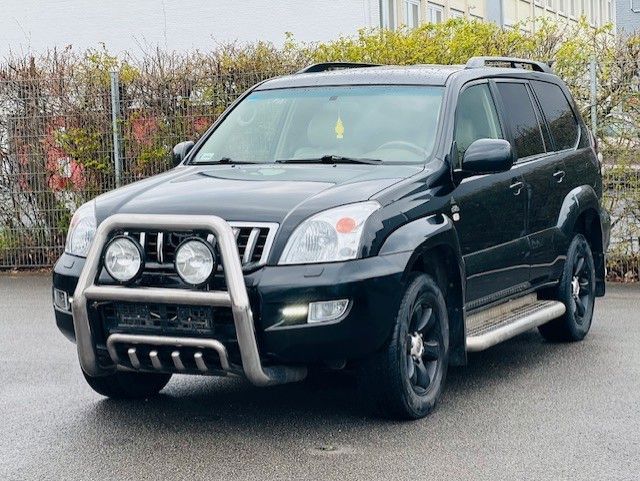 Toyota Land Cruiser PRADO 3.0 Executive SPORT OPTIK foto 3