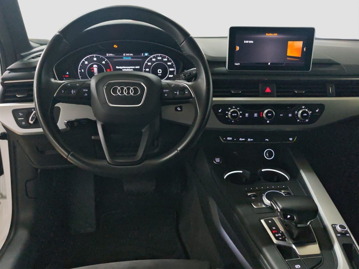 Audi A4 Avant 3.0 TDI qu Business LED Pano ACC foto 11