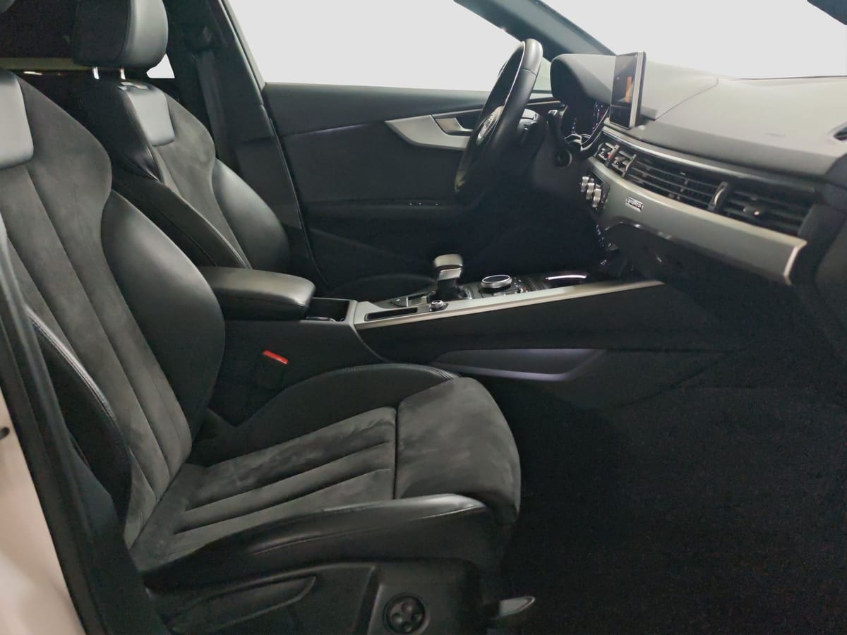 Audi A4 Avant 3.0 TDI qu Business LED Pano ACC foto 15