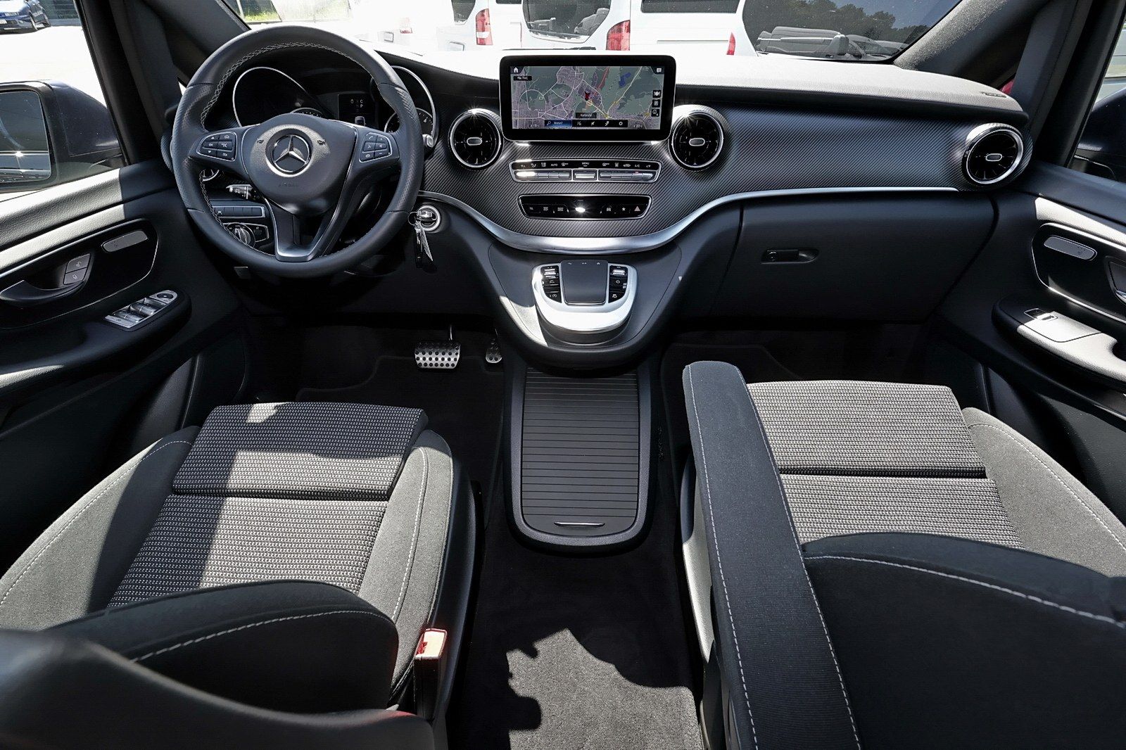 Mercedes-Benz V 300 4MATIC AMG KOMPAKT TISCH DISTRONIC AHK foto 6