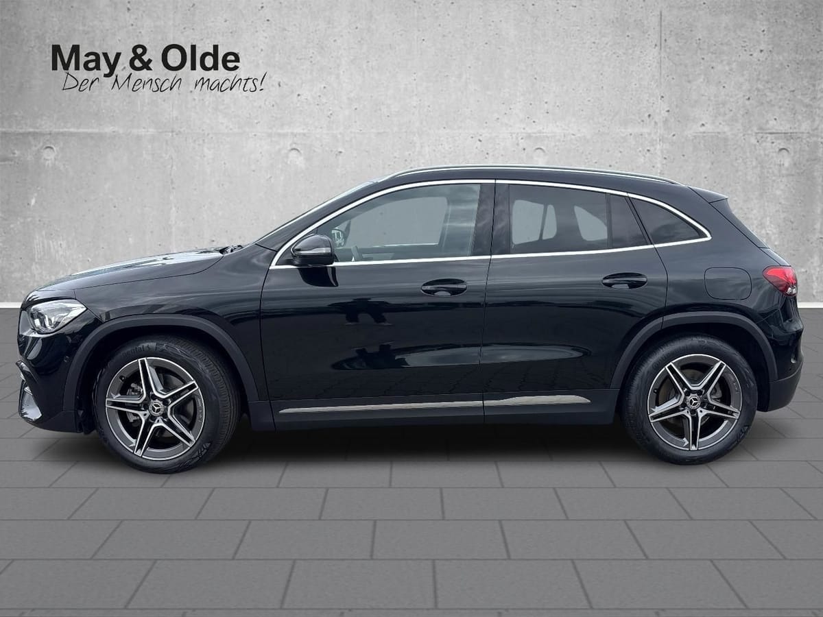 Mercedes-Benz GLA 250 Sportpaket El. Panodach Panorama Navi Di foto 2