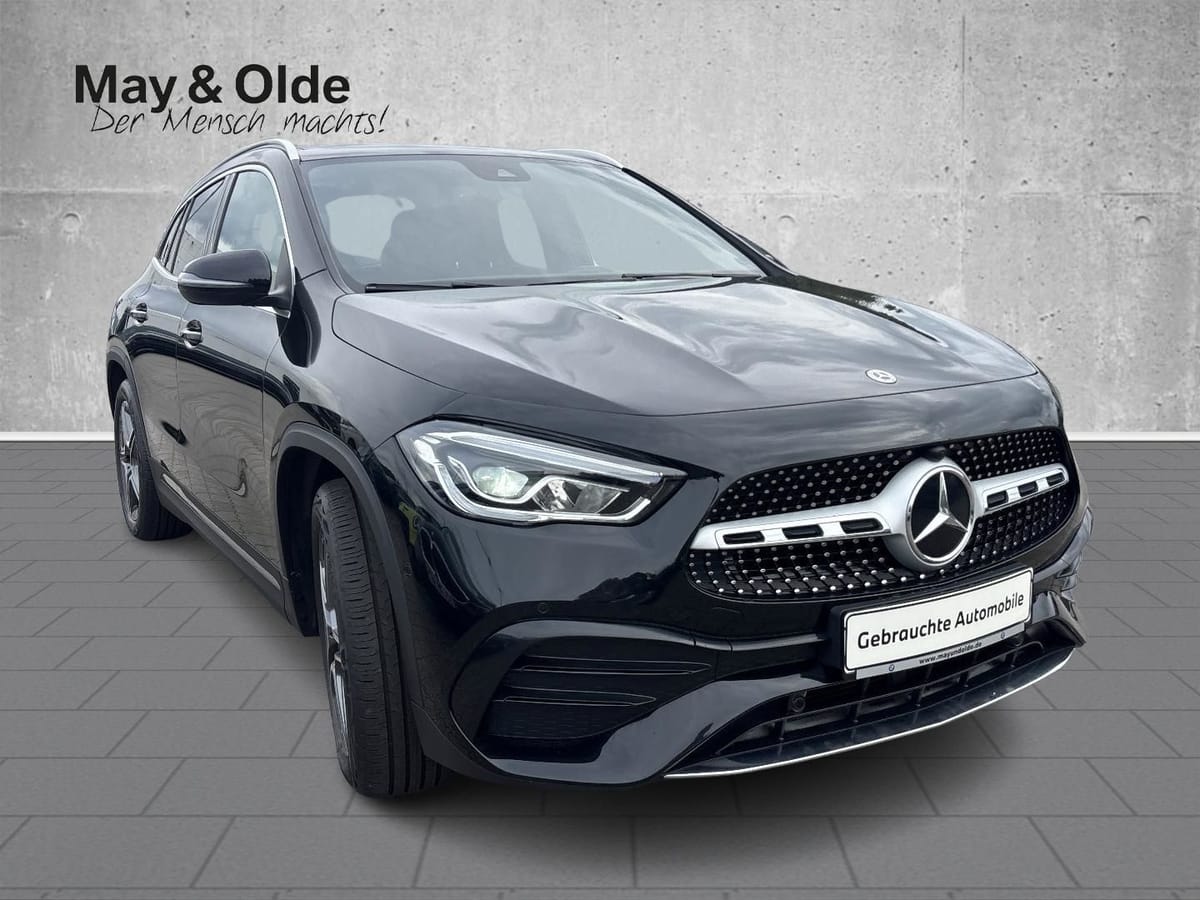 Mercedes-Benz GLA 250 Sportpaket El. Panodach Panorama Navi Di foto 4
