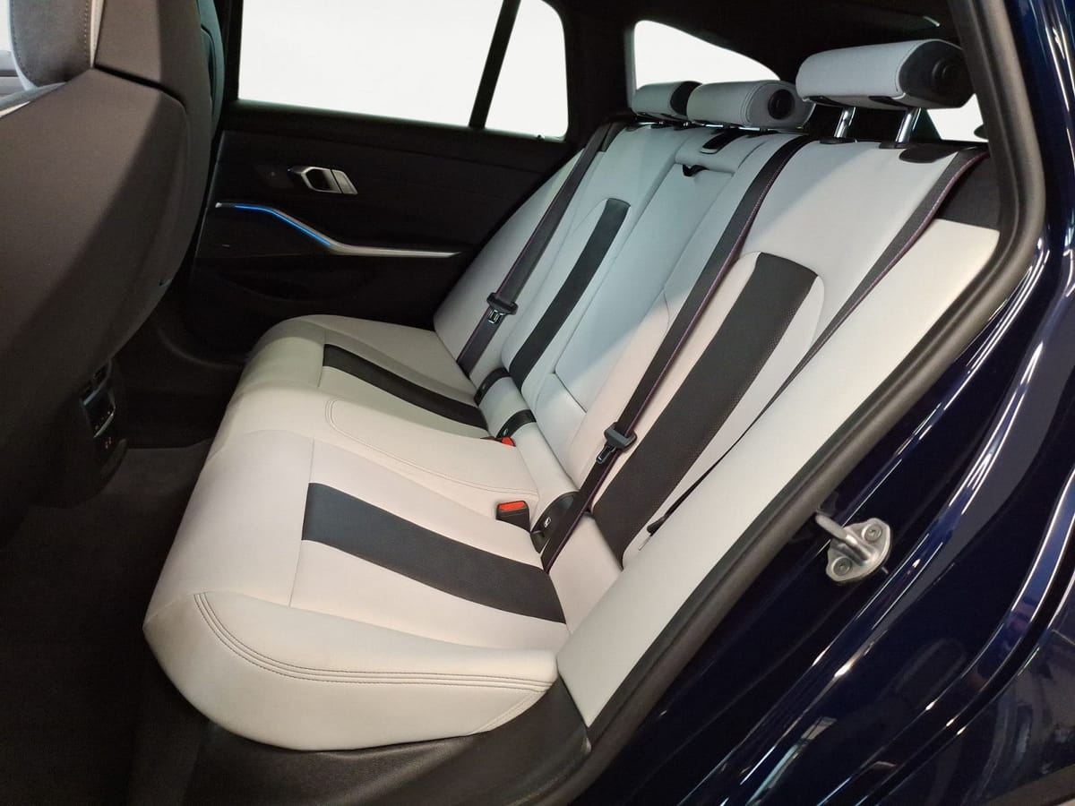 BMW M3 Competition xDrive Touring Harman Kardon Alar foto 13