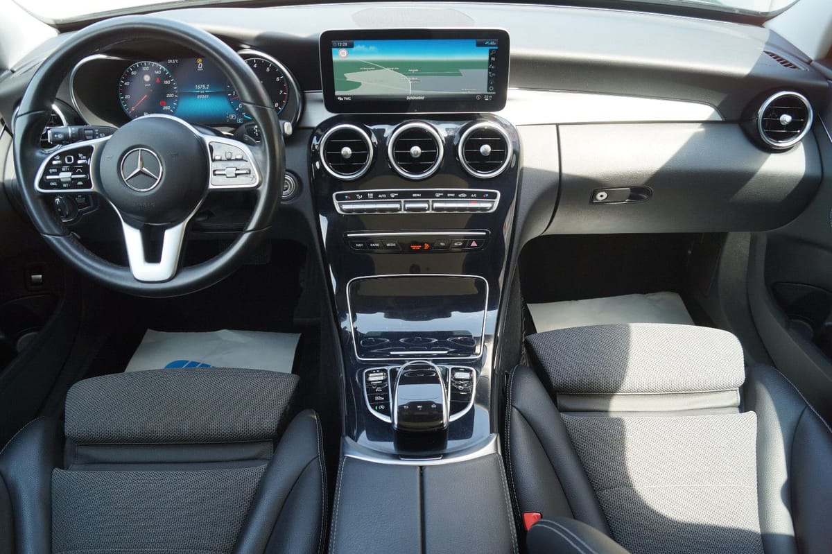 Mercedes-Benz C 180 CGI T Exclusive Panorama*360°Kamera*AHK* foto 12