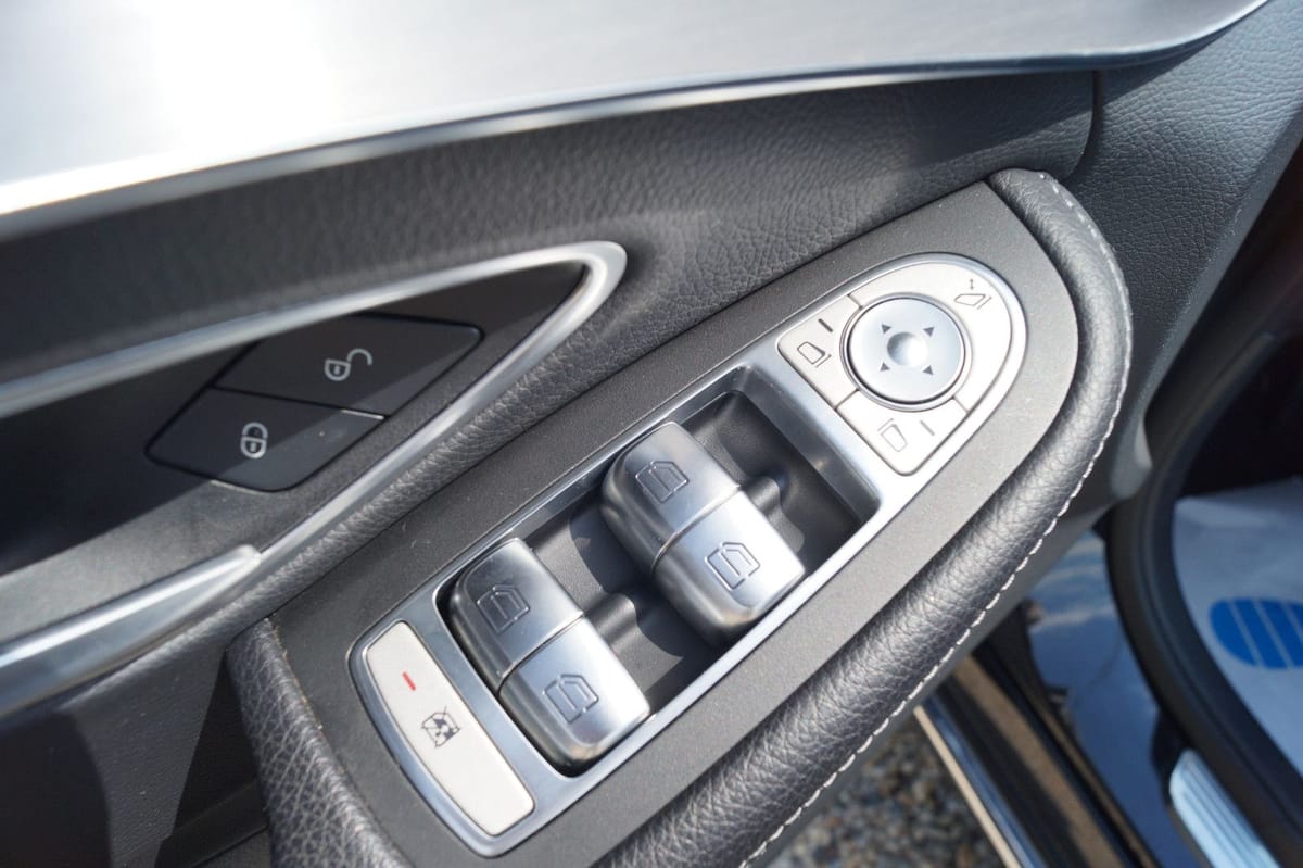 Mercedes-Benz C 180 CGI T Exclusive Panorama*360°Kamera*AHK* foto 17
