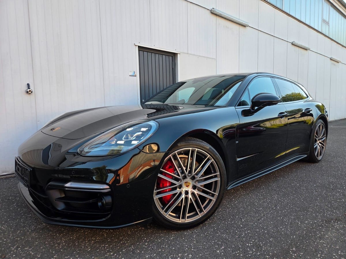 Porsche Panamera Sport Turismo GTS foto 2