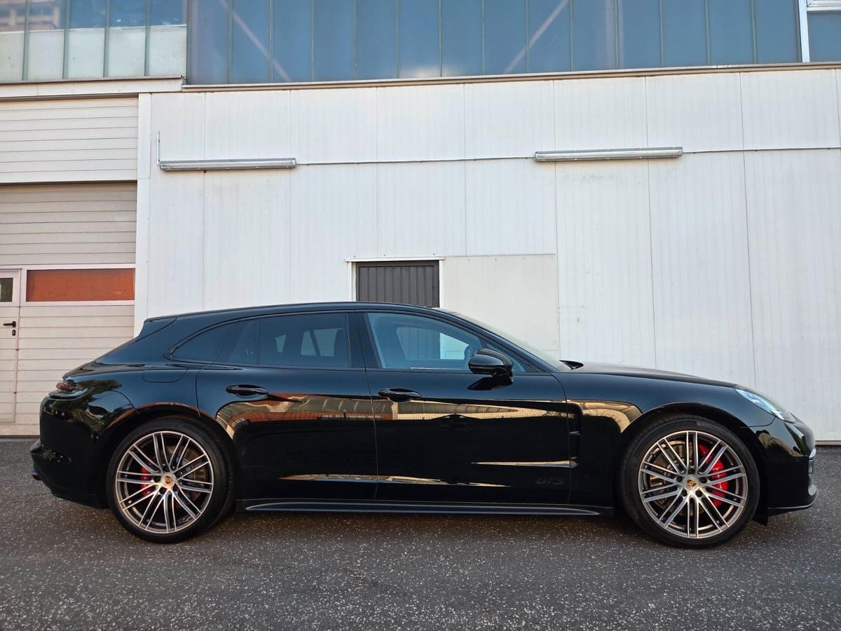 Porsche Panamera Sport Turismo GTS foto 15