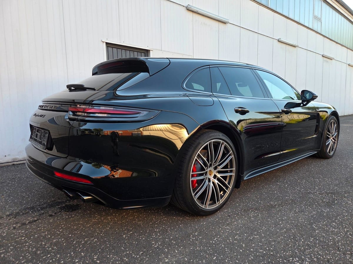 Porsche Panamera Sport Turismo GTS foto 16
