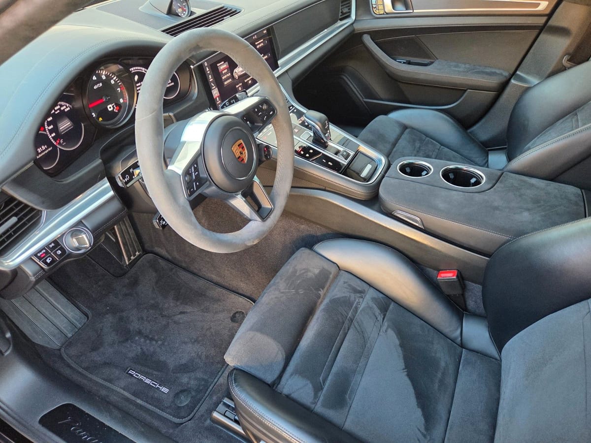 Porsche Panamera Sport Turismo GTS foto 3