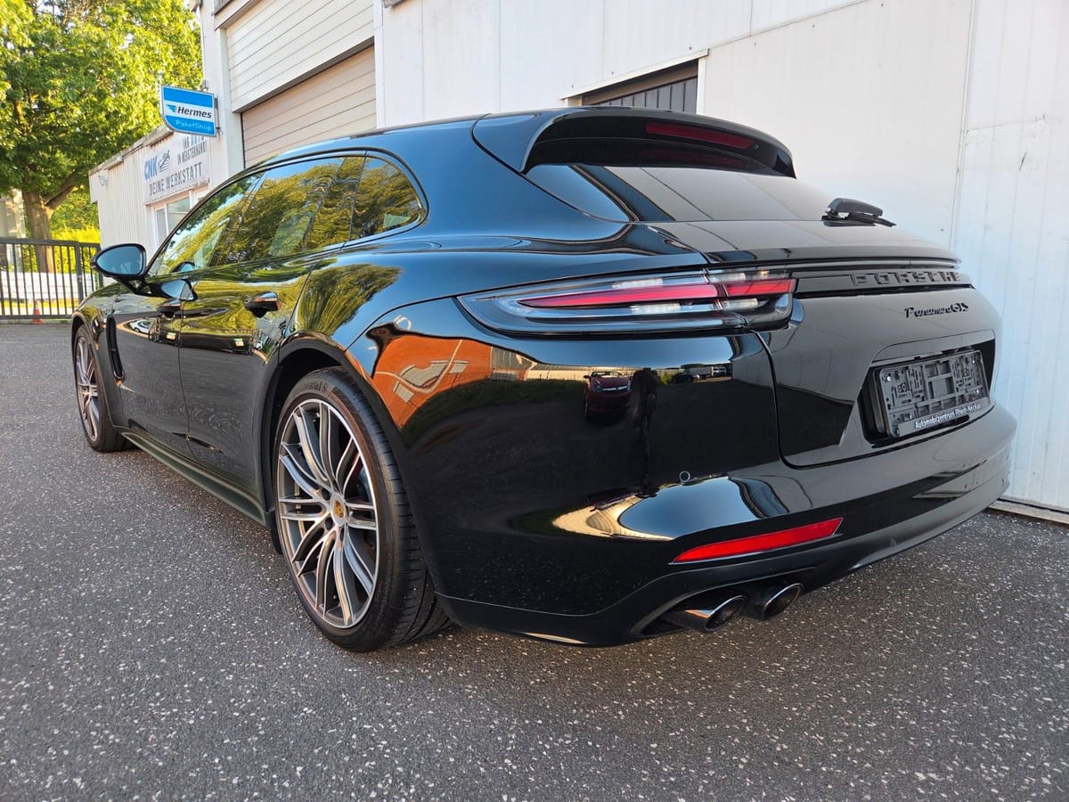 Porsche Panamera Sport Turismo GTS foto 9