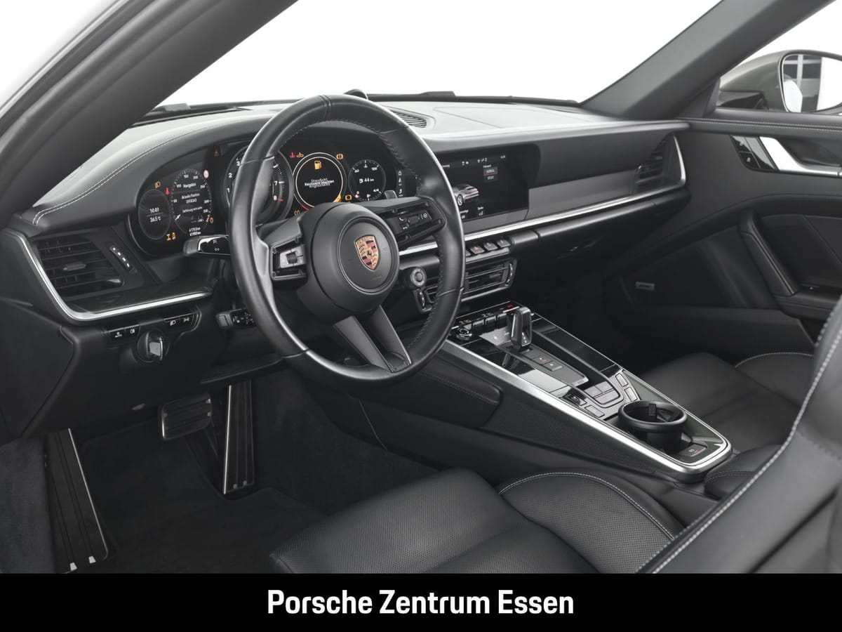 Porsche 992 911 Carrera 4S / LED Schaltwipp. Rückfahrkam foto 11