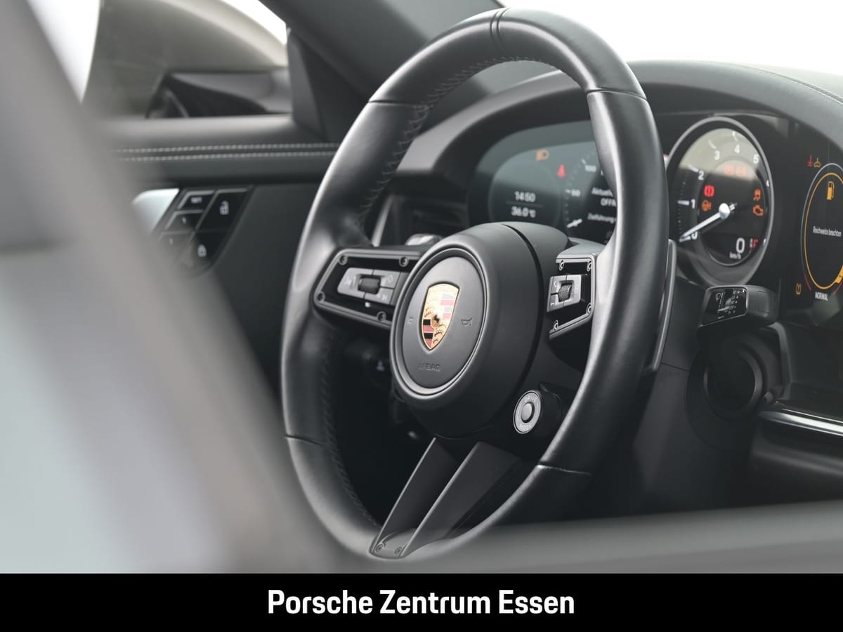 Porsche 992 911 Carrera 4S / LED Schaltwipp. Rückfahrkam foto 23