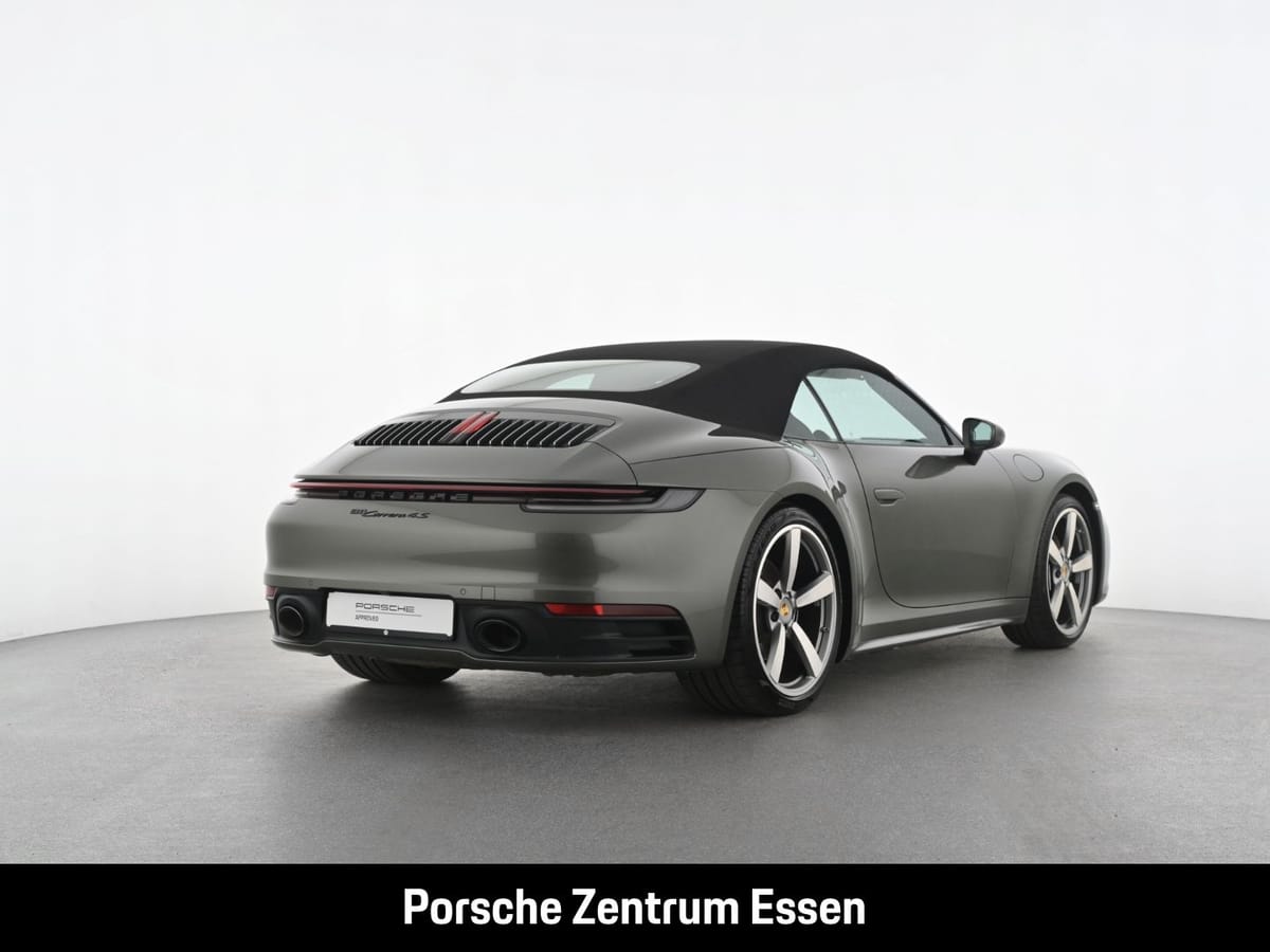 Porsche 992 911 Carrera 4S / LED Schaltwipp. Rückfahrkam foto 4