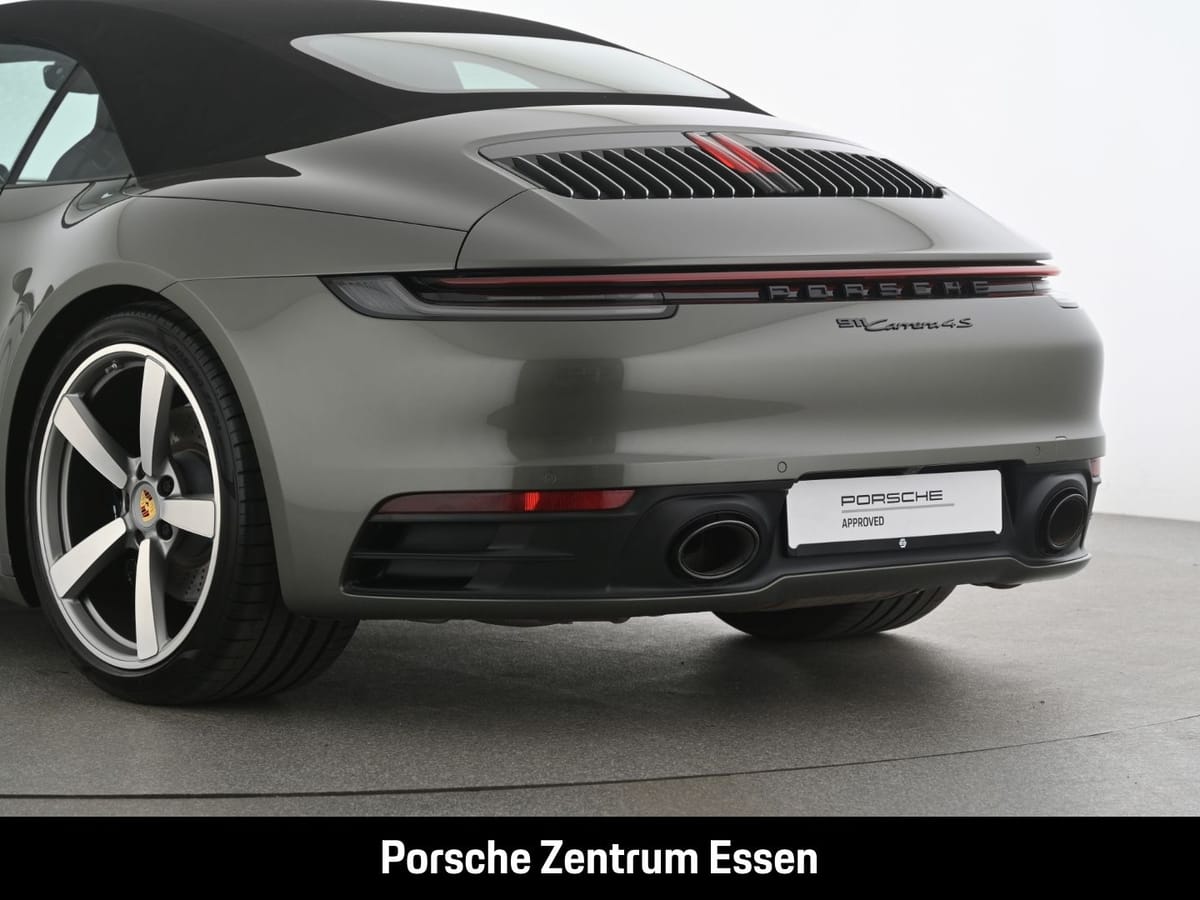Porsche 992 911 Carrera 4S / LED Schaltwipp. Rückfahrkam foto 8