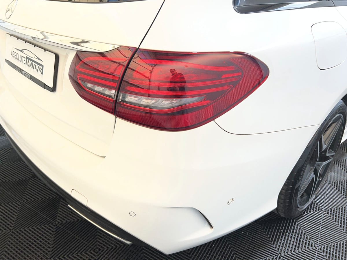 Mercedes-Benz C300 T-Modell AMG Line *LED *Assistent *RFK foto 13