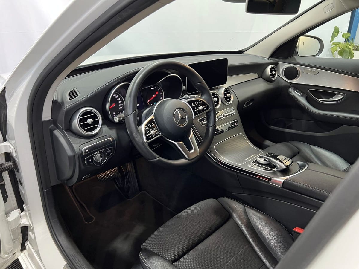 Mercedes-Benz C300 T-Modell AMG Line *LED *Assistent *RFK foto 20