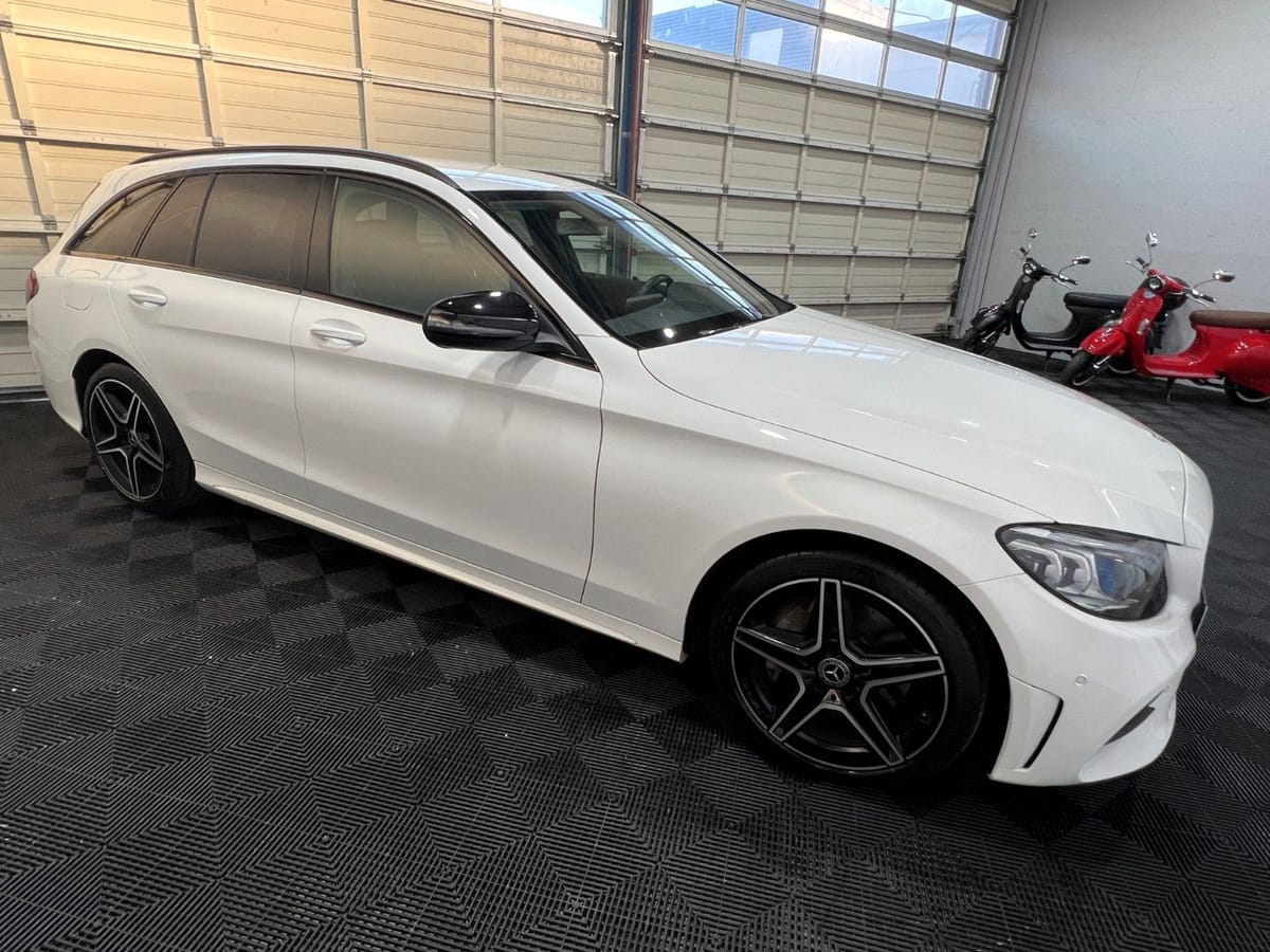 Mercedes-Benz C300 T-Modell AMG Line *LED *Assistent *RFK foto 7
