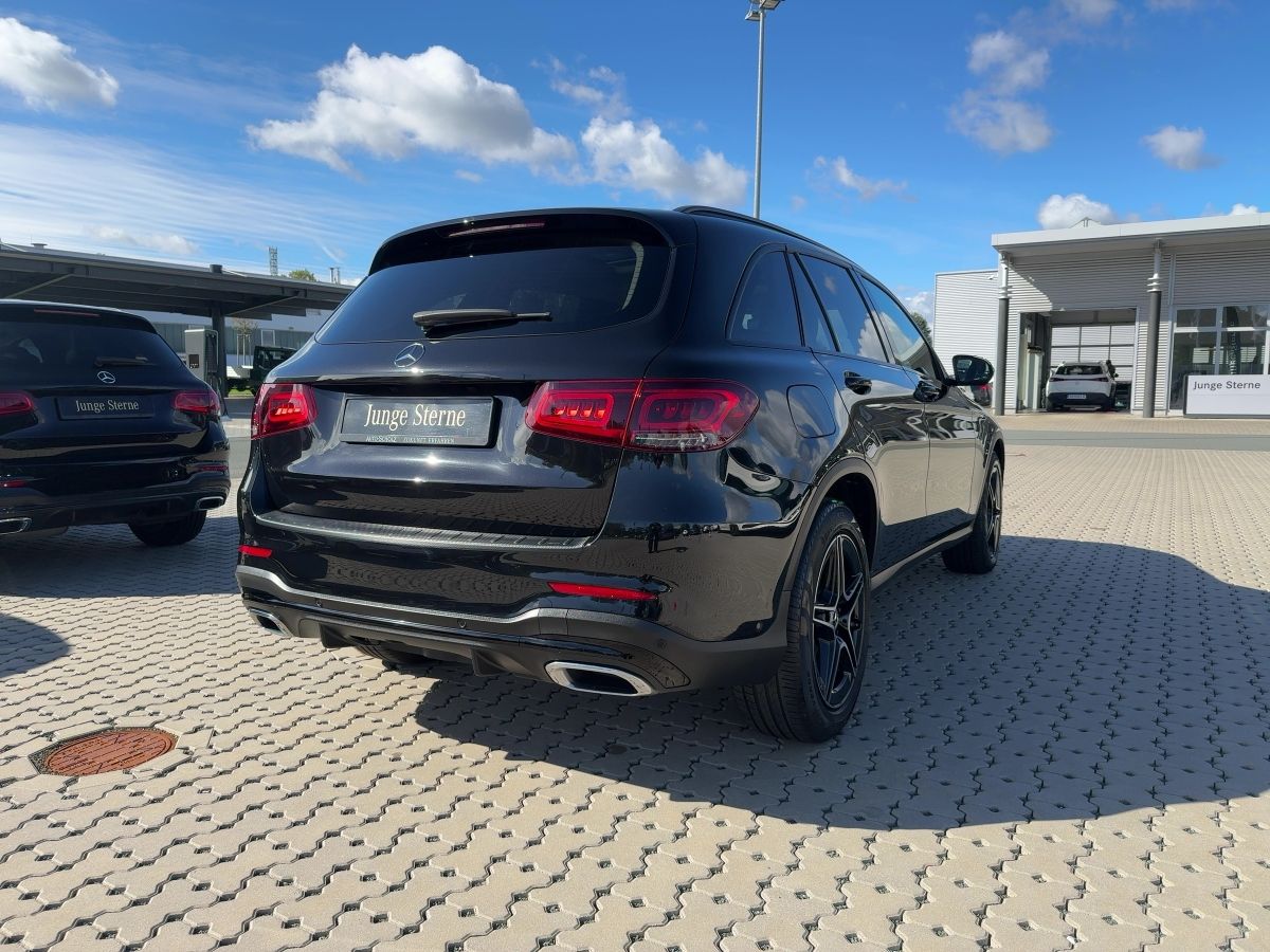 Mercedes-Benz GLC 220 d 4M AMG NIGHT LED AHK PANO KAM AMBIENTE foto 3