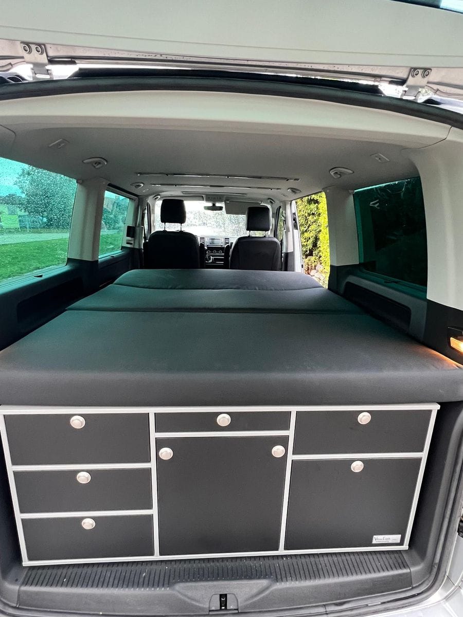 Volkswagen T6 MULTIVAN 4MOTION 2.0 TDI HIGHLINE CAMPING EDI foto 23