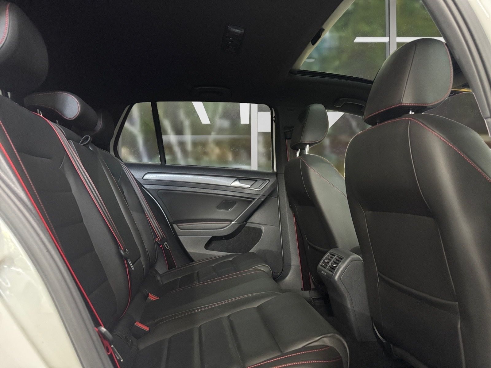 Volkswagen Golf 2.0 TSI OPF GTI Performance, Insp.+ Tüv Neu foto 8