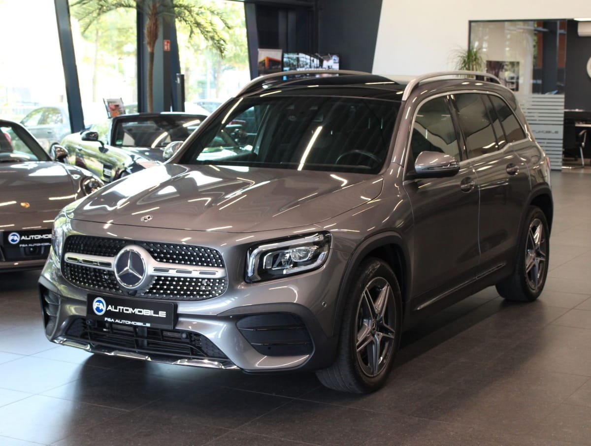 Mercedes-Benz GLB 250 4Matic AMG Line Pano Widescreen Kamera