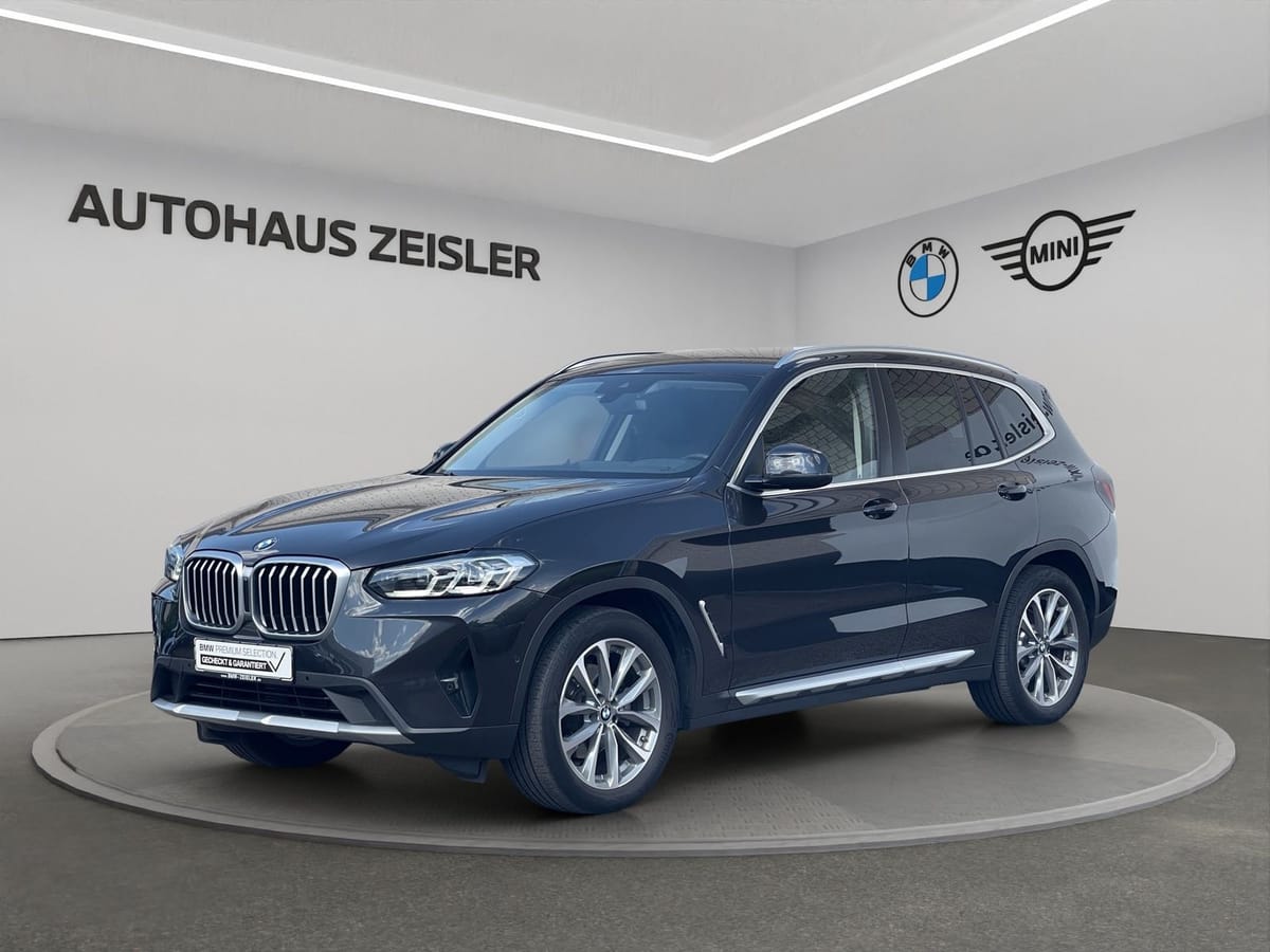 BMW X3 xDrive20i AHK Rückfahrkamera HarmanKardon